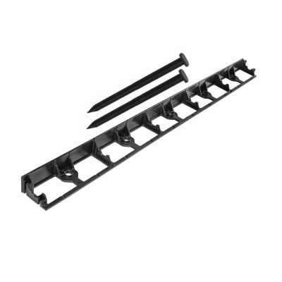 Hajlítható műanyag gyep szegély szett 2 szeggel. 1m x 4,5cm