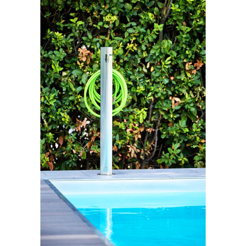Modern alumínium kerti állókút talppal, inox - Aquapoint Steelo