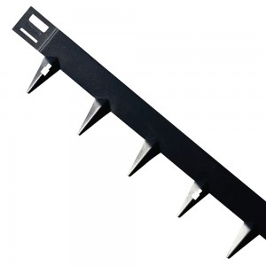 Acél kerti ágyásszegély CORE Edge, 1m x 6,5cm, fekete
