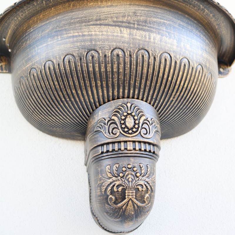 Antik kerti alumínium falikút, fekete-arany