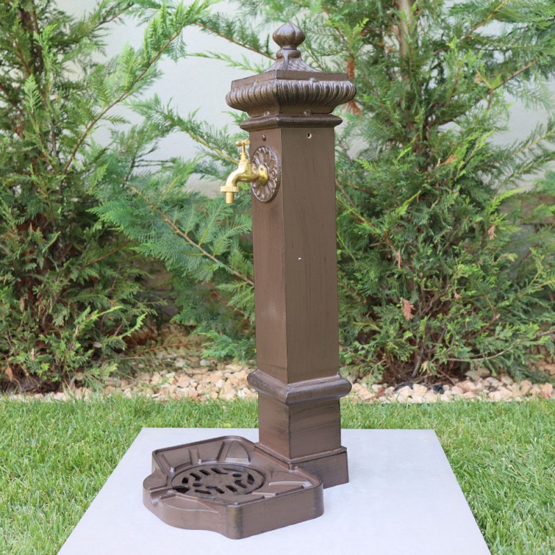 Lara kerti alumínium állókút, barna