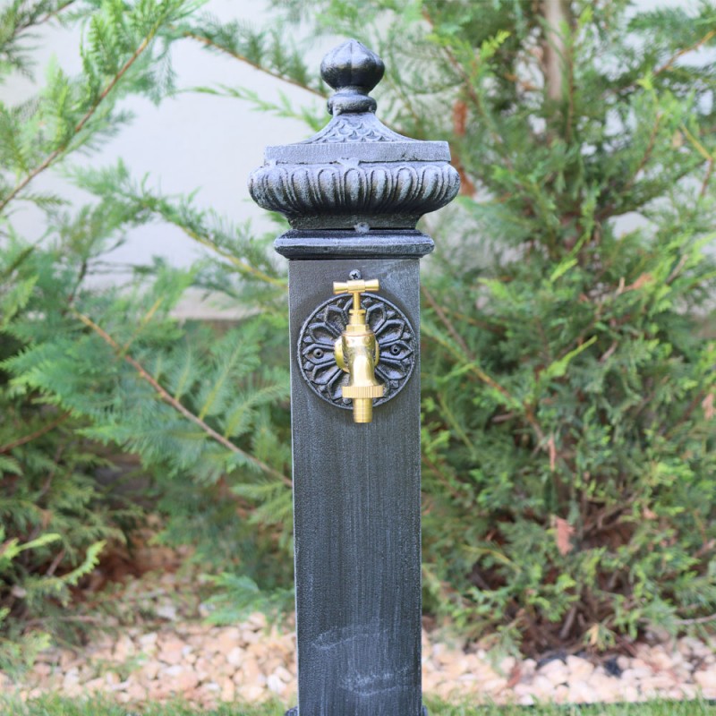 Lara kerti alumínium állókút, szürke