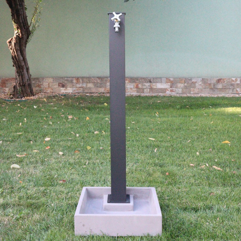 Nottingham fém kerti állókút, fekete