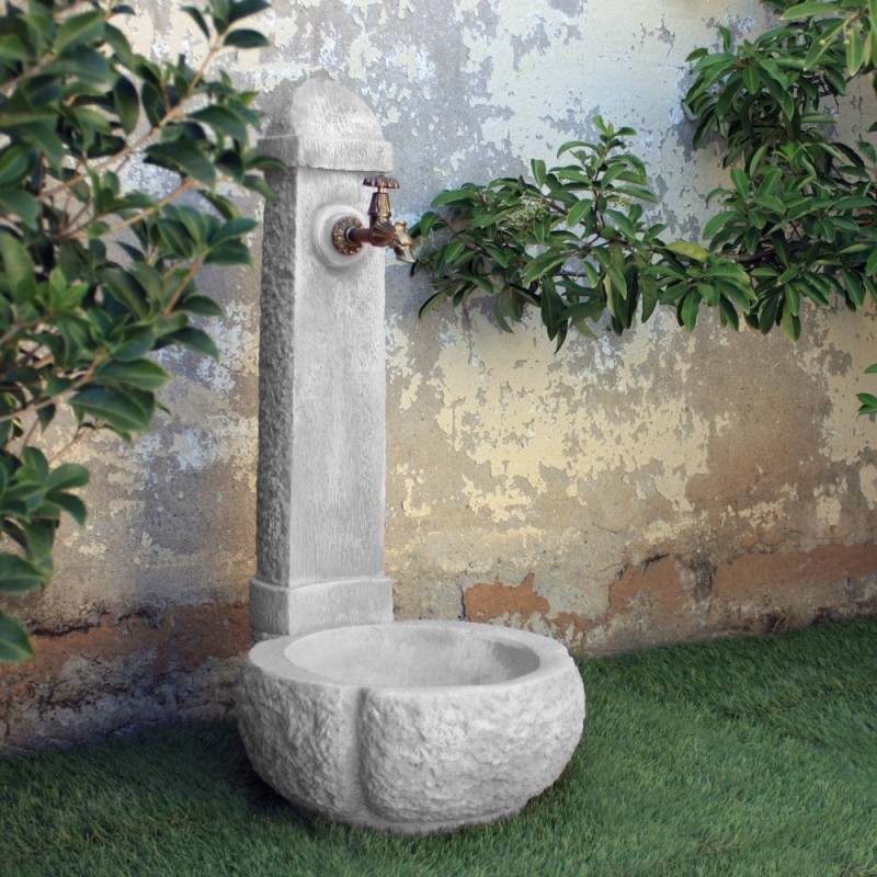 Catania beton kerti állókút, szürke
