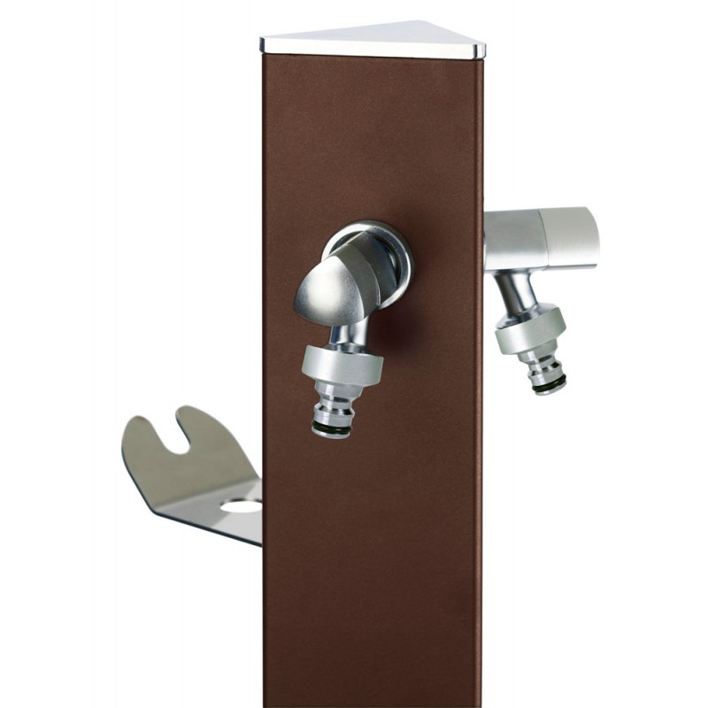 Modern alumínium kerti állókút, bronz - Aquapoint Triangle